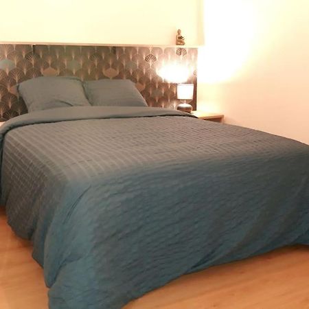 Logement Neuf Et Cosy Proche Centre Ville Chinon Luaran gambar