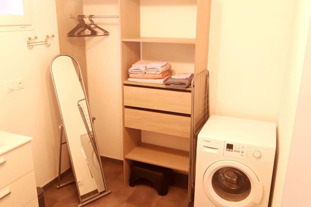 Logement Neuf Et Cosy Proche Centre Ville Chinon Luaran gambar